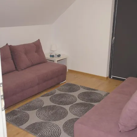 Tadeusz Alojamento de Turismo Selvagem *