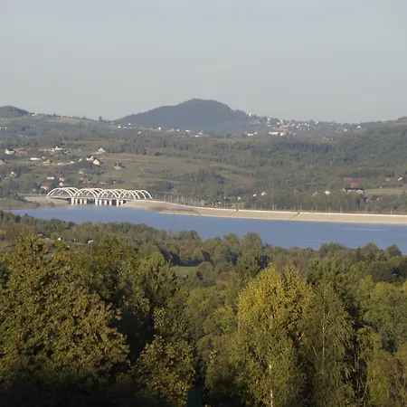 Tadeusz Alojamento de Turismo Selvagem Sleszowice (Sucha)